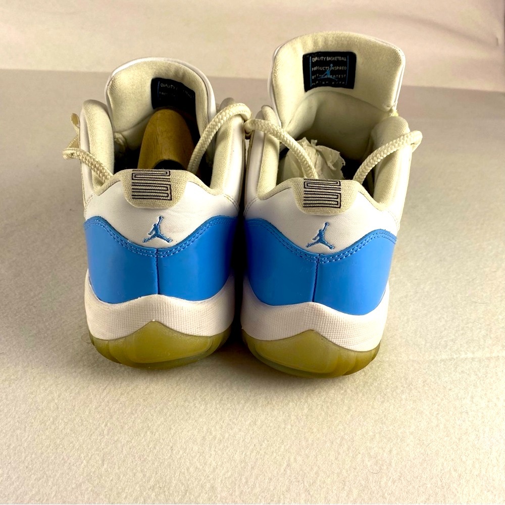 Nike Air Jordan 1 Retro Men Size 9.5 Blue and White Low Top Sneakers - Picture 8 of 15